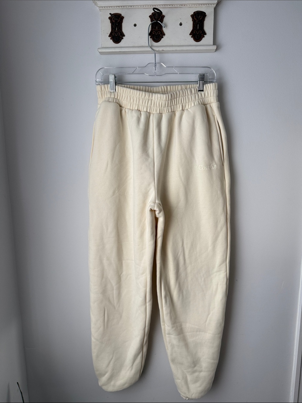 Comfrt Cream Sweats Women's Sweatpants with Elastic Waist Fleece Lined